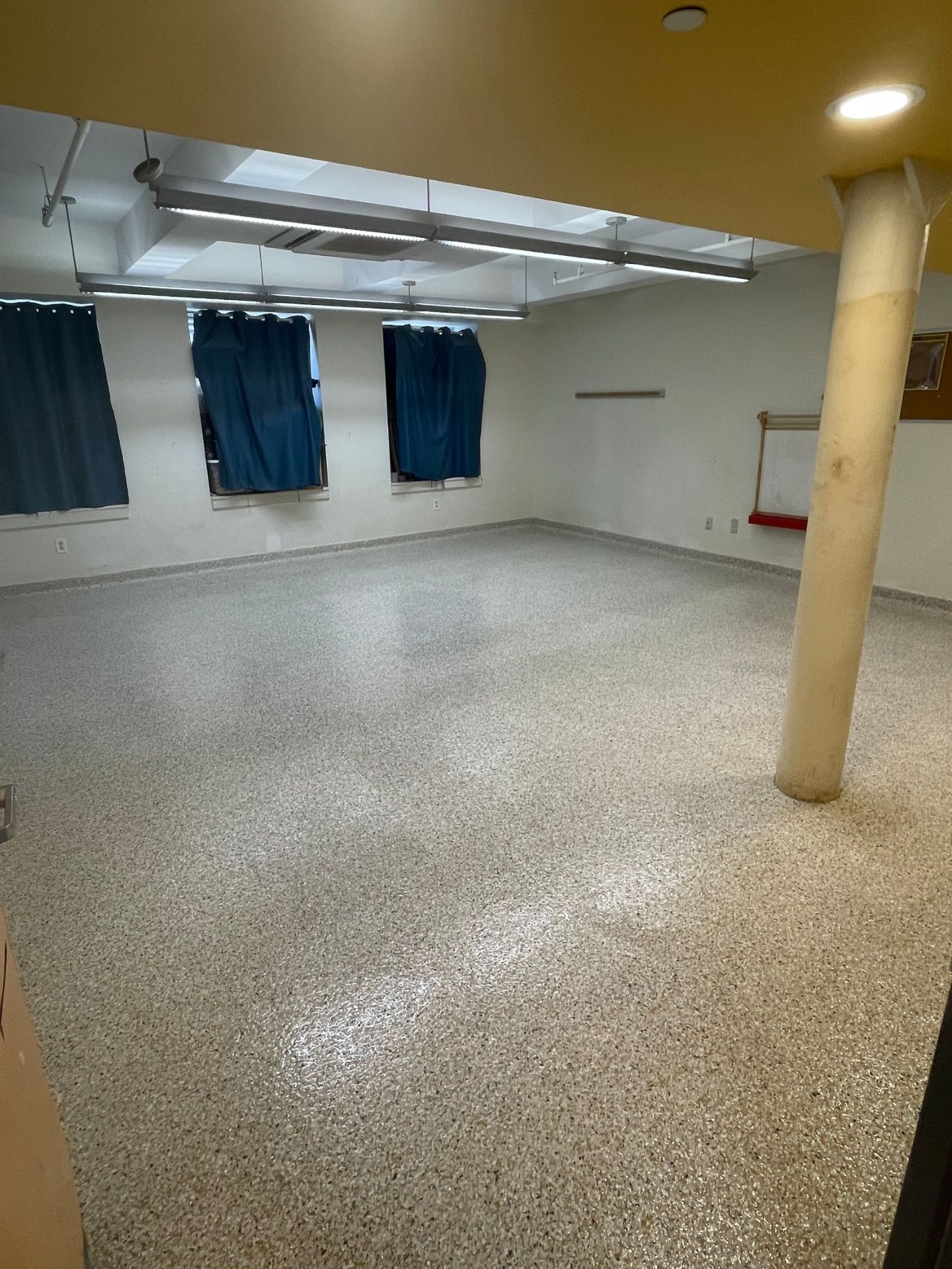 Flake system floor in Brooklyn, NY