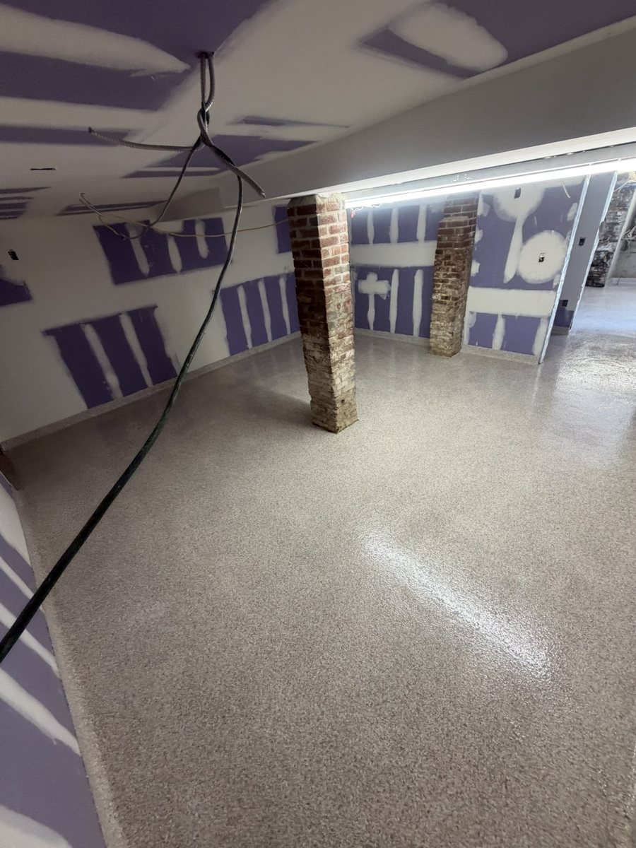 Restaurant basement in Kingston, NJ